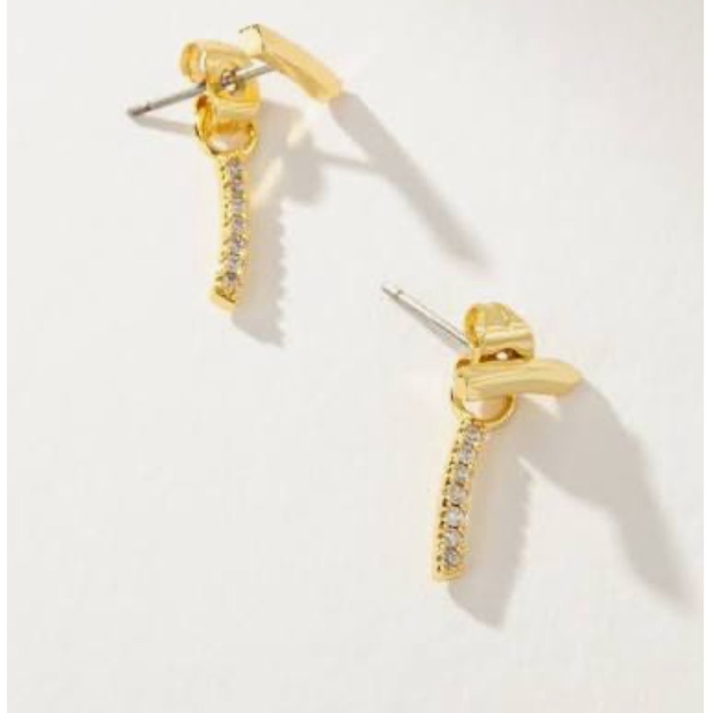 Never worn Uncommon James Dimensial Ear Jacket 14K plated